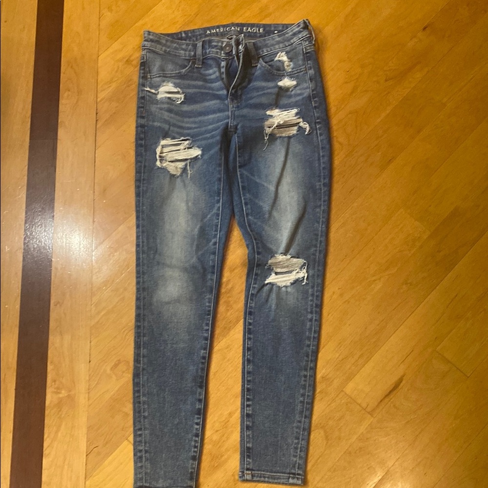 Woman’s American Eagle Outfitters Super Stretch Denim